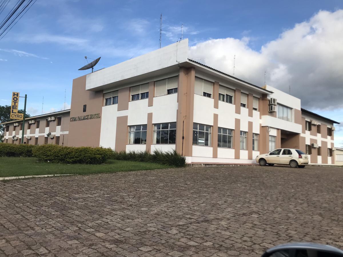 Cyro Hotel Cacapava do Sul Exteriör bild
